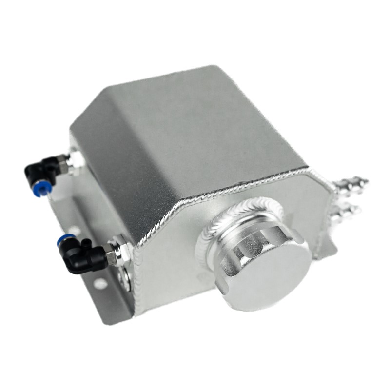 Silver Catch Can 050a8880 8x8