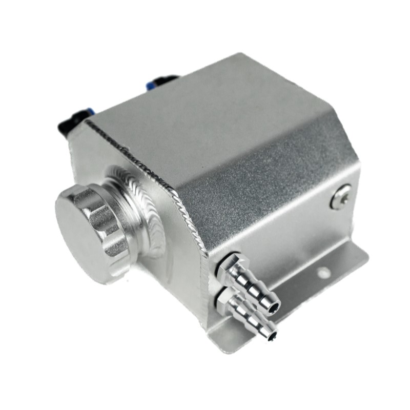 Silver Catch Can 050a8882 8x8